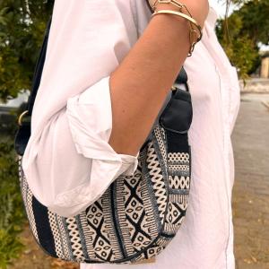 Bolso con patrones aztecas en tendencia para impulsar tus ventas online